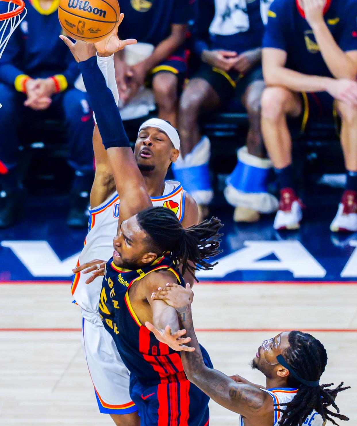 NBA重磅战队积极备战，篮球战术精妙令人拍案叫绝