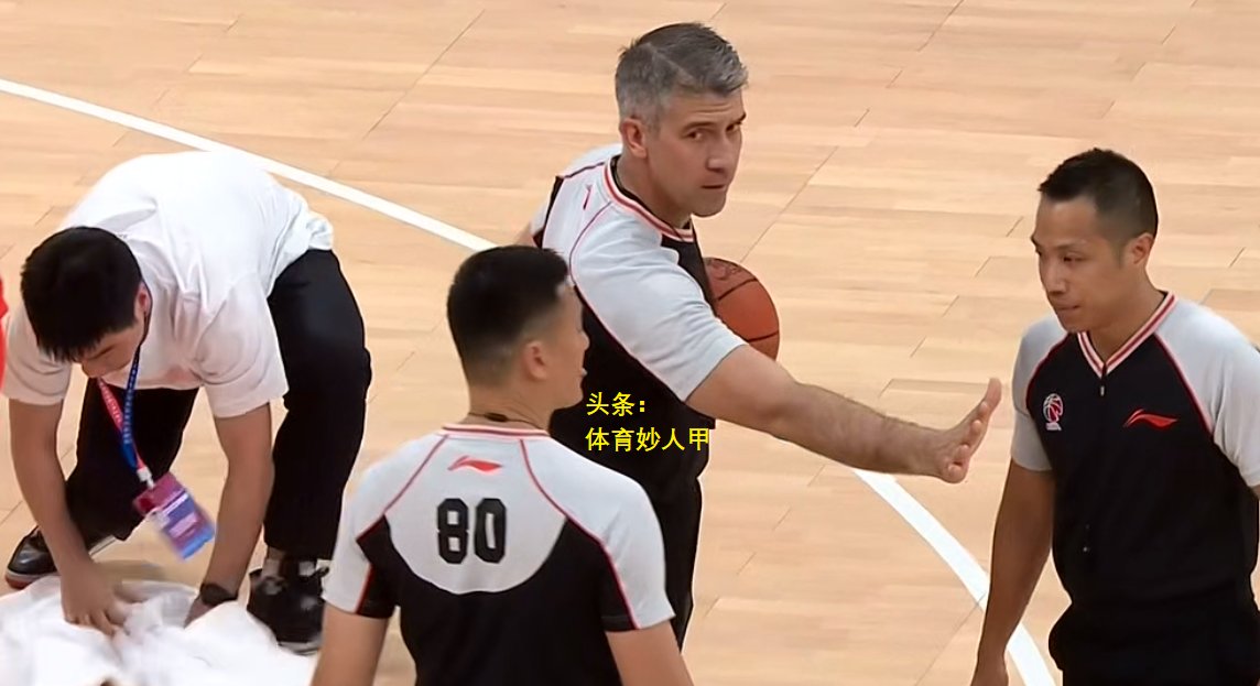 拉脱维亚队与爱沙尼亚队决一高下，胜负悬念
