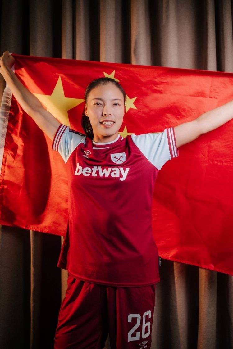 中国女足精英球员，散发出强大魅力！