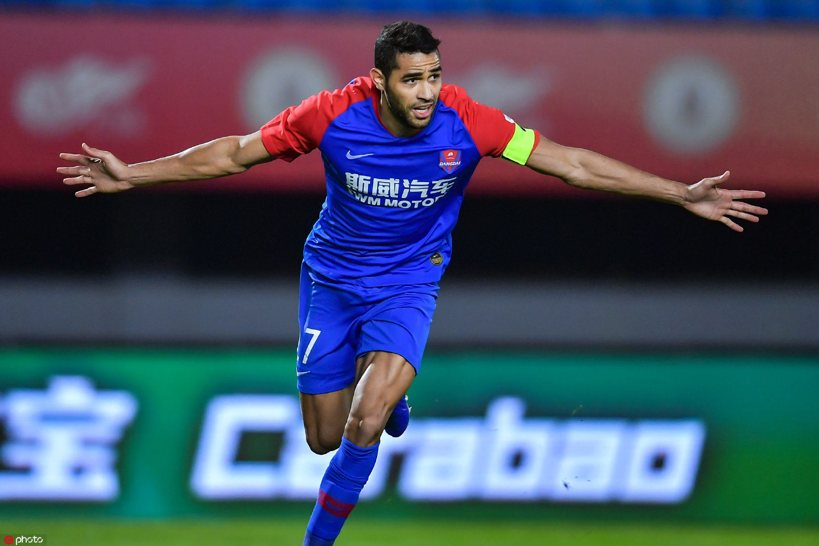 易胜博体育-重庆斯威犹如破筐取水，毫不费力