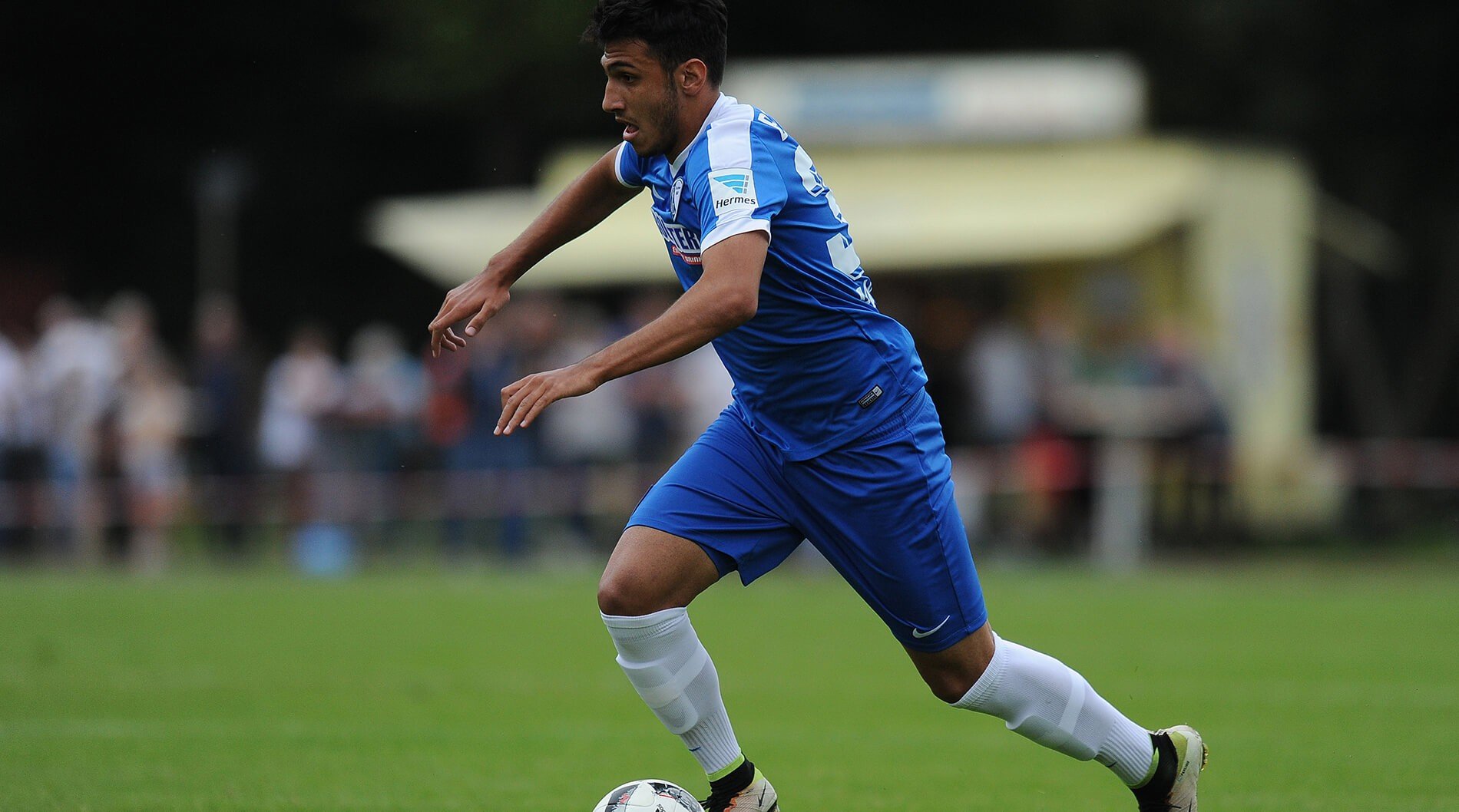 ysbSPORTS-沃尔夫斯堡球队城市爱情马上播