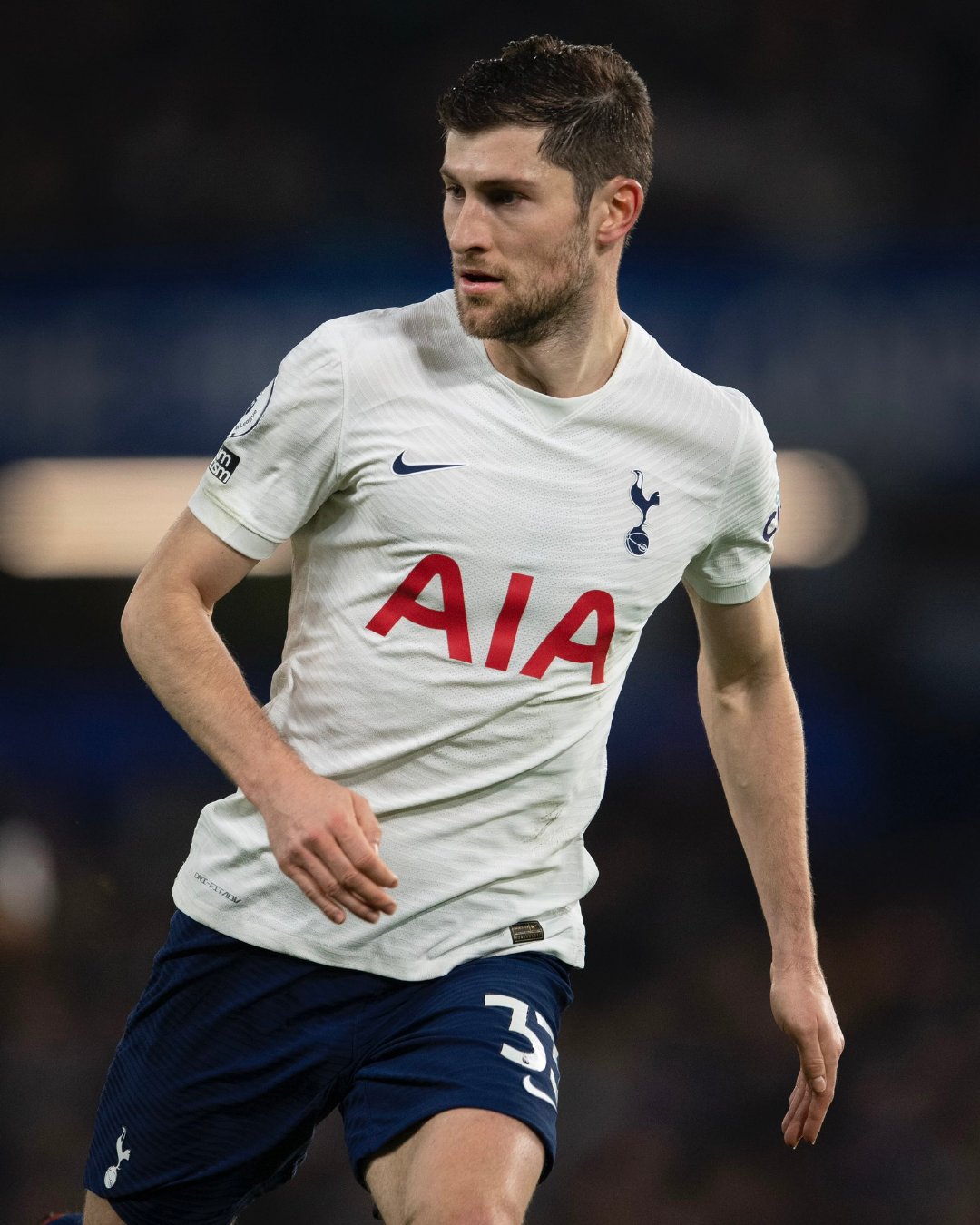 易胜博体育官方网站-热刺球员通过刻苦训练，提升个人技术