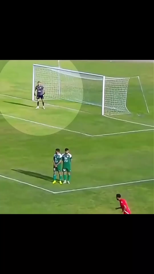 门将扑出关键一球,帮助球队晋级 门将扑出关键一球,帮助球队晋级