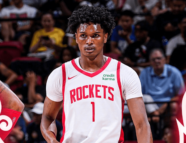 伊斯特伦大捷压哨绝杀,取得头名领先 伊斯特伦大捷压哨绝杀,取得头名领先