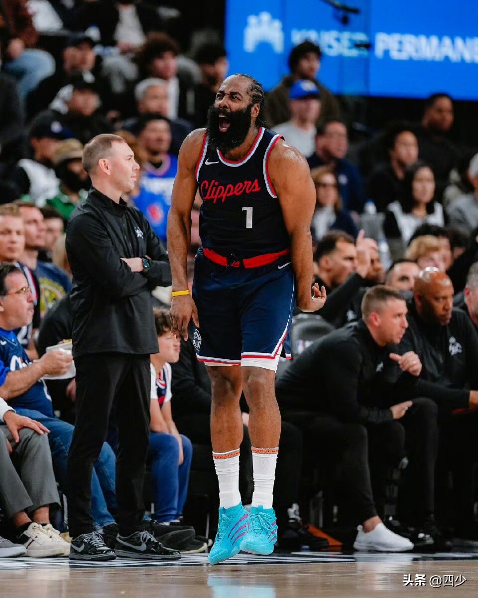 火箭大胜凯尔特人,哈登再次砍下+得分 火箭大胜凯尔特人,哈登再次砍下+得分