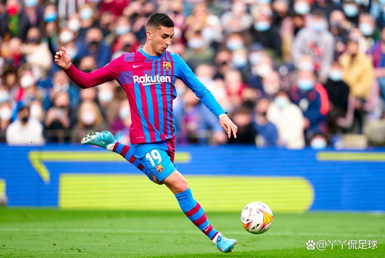 易胜博体育-大赛中的精彩瞬间：巴塞罗那对瓦伦西亚