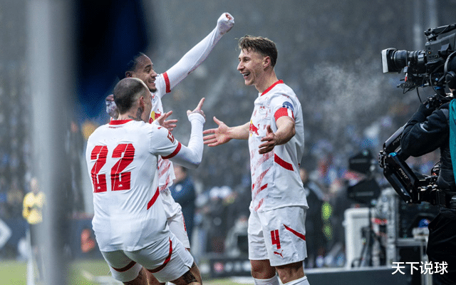 沃尔夫斯堡主帅下课，球队重组德甲阵容