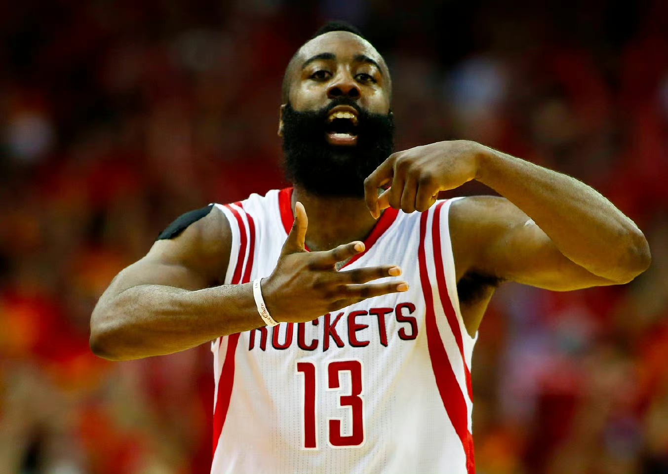 河南男篮豪取两连胜，势不可挡