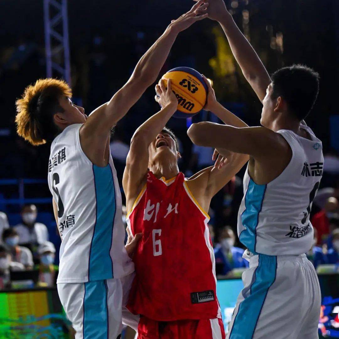 易胜博体育-武林风单打选手勇夺金牌，实力碾压对手