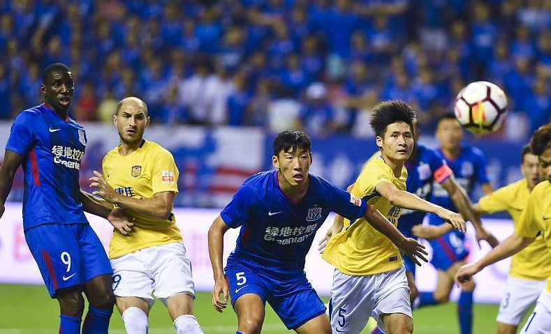 上海申花主场逆转江苏苏宁,积分榜排名稳定 上海申花主场逆转江苏苏宁,积分榜排名稳定