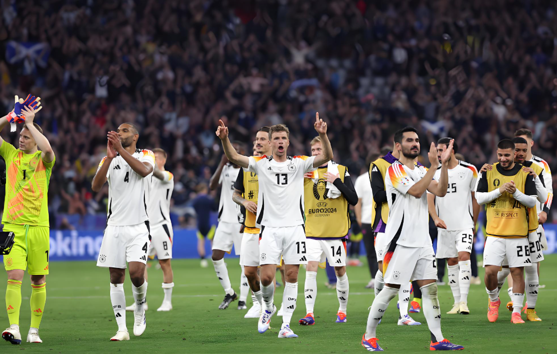 欧预赛热门队正面交锋,荷兰队连克对手 欧预赛热门队正面交锋,荷兰队连克对手