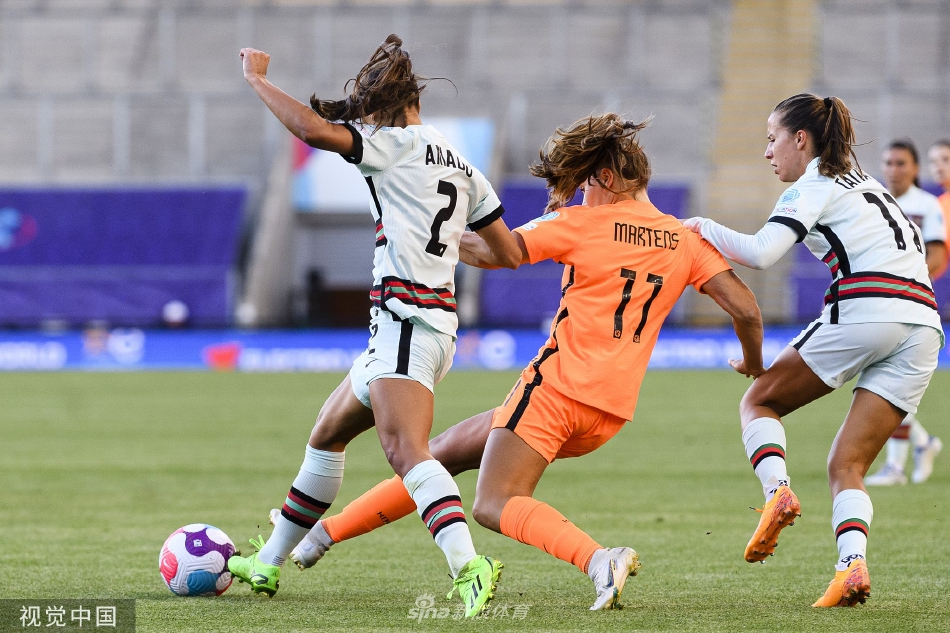 韩国女足大比分胜出荷兰队,获得欧洲联赛冠军 韩国女足大比分胜出荷兰队,获得欧洲联赛冠军