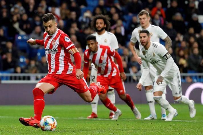 比利亚雷亚尔客场不敌皇家贝蒂斯,遭遇失利 比利亚雷亚尔客场不敌皇家贝蒂斯,遭遇失利