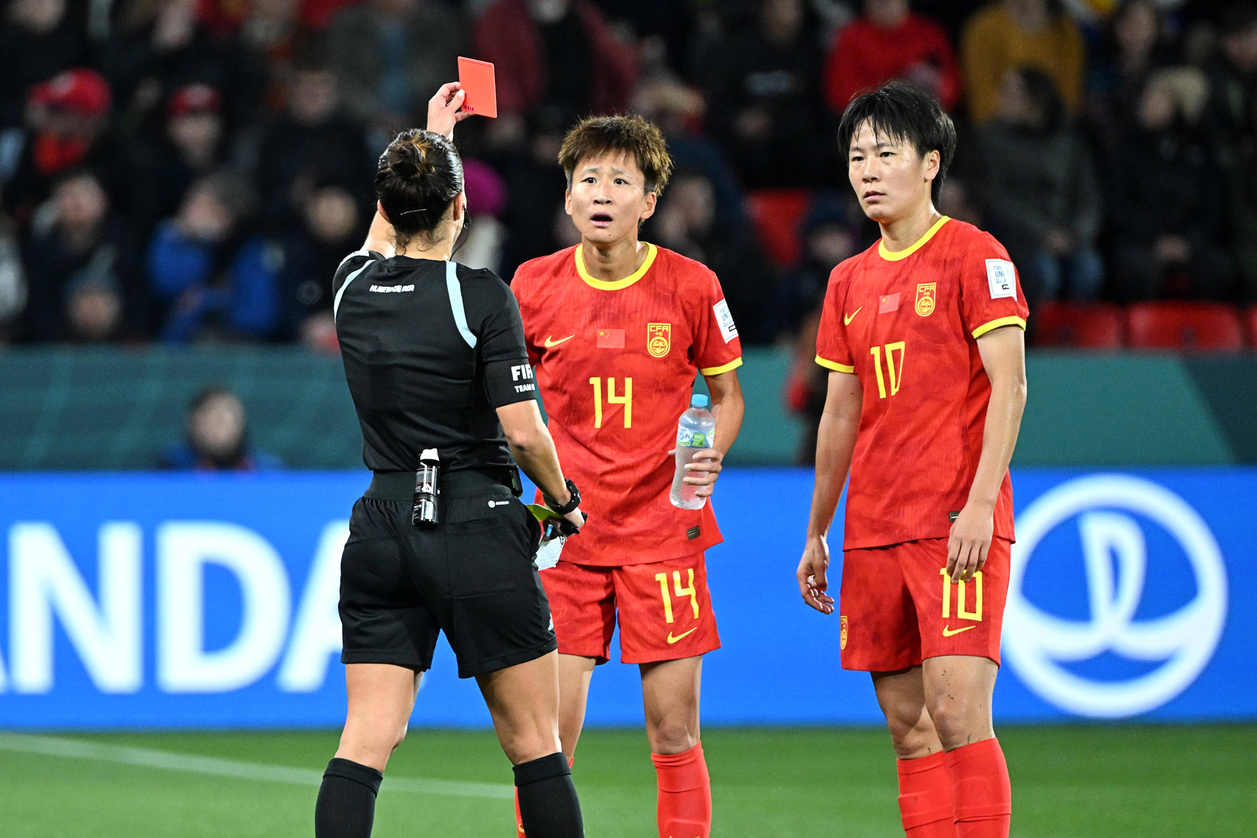 ysbSPORTS-中国女足备战比赛，实力强劲