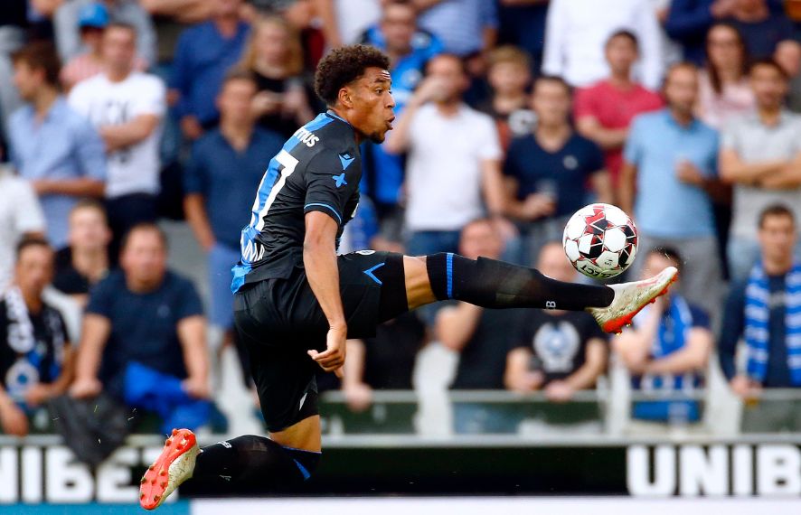 阿贾克斯遭遇意外失利,失去领先优势 阿贾克斯遭遇意外失利,失去领先优势