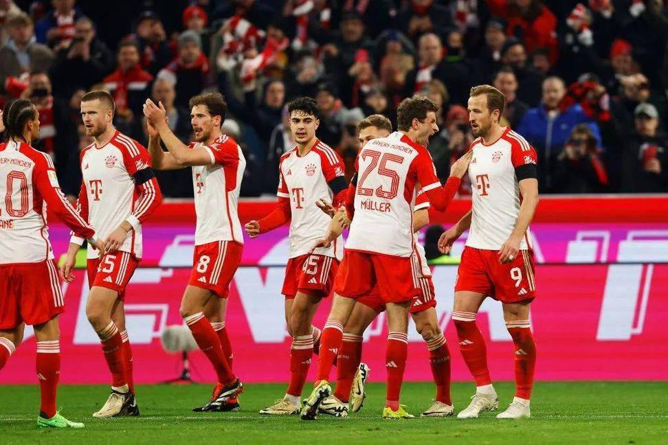 拜仁慑服欧洲强队，展现巅峰实力