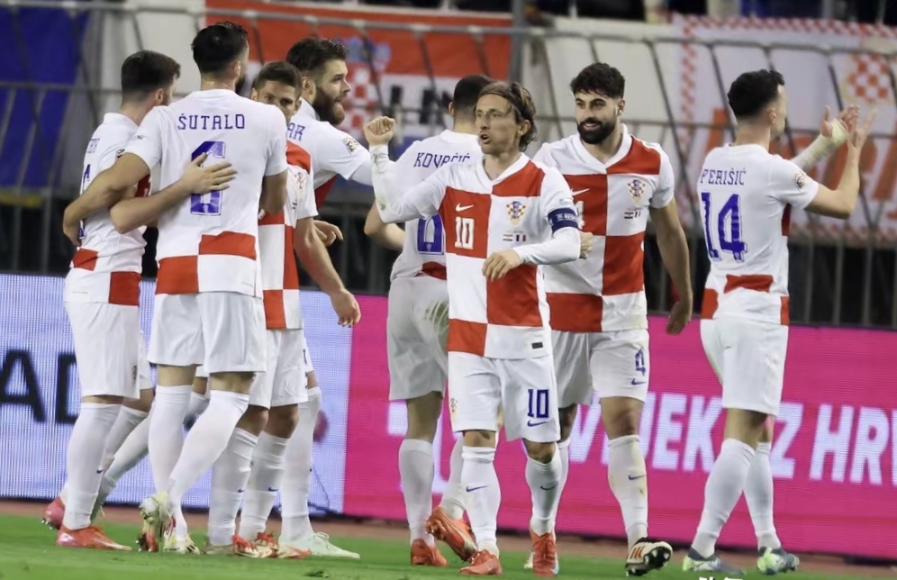 易胜博体育-克罗地亚击败波兰，进入欧预赛半决赛对决
