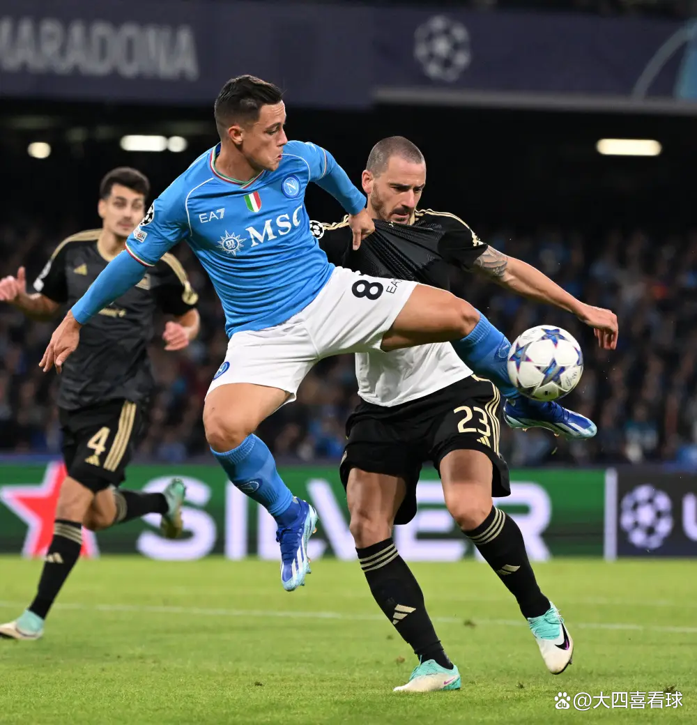 意甲联赛再度激战,胜负难料 意甲联赛再度激战,胜负难料