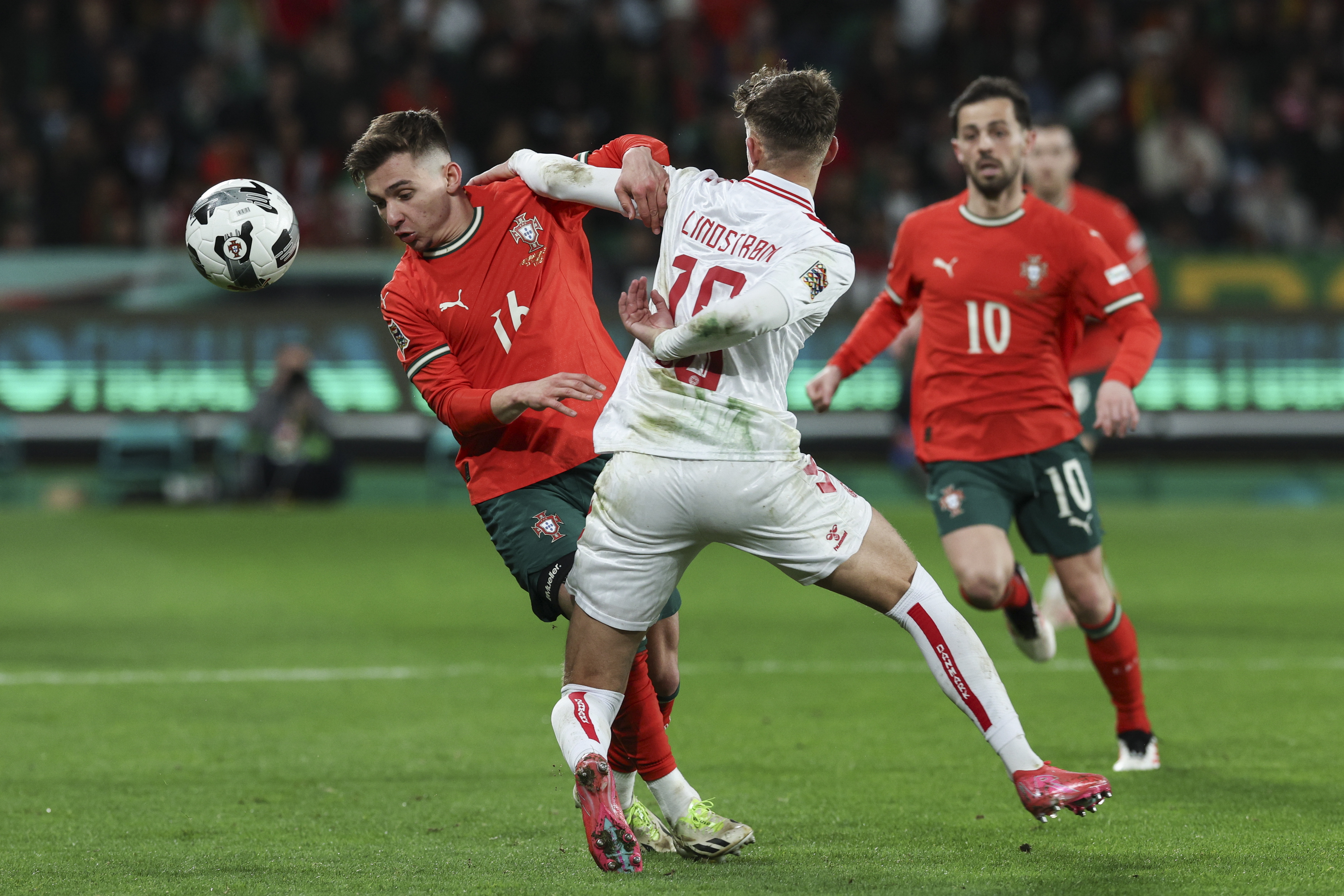 葡萄牙队再遭败绩，无缘晋级