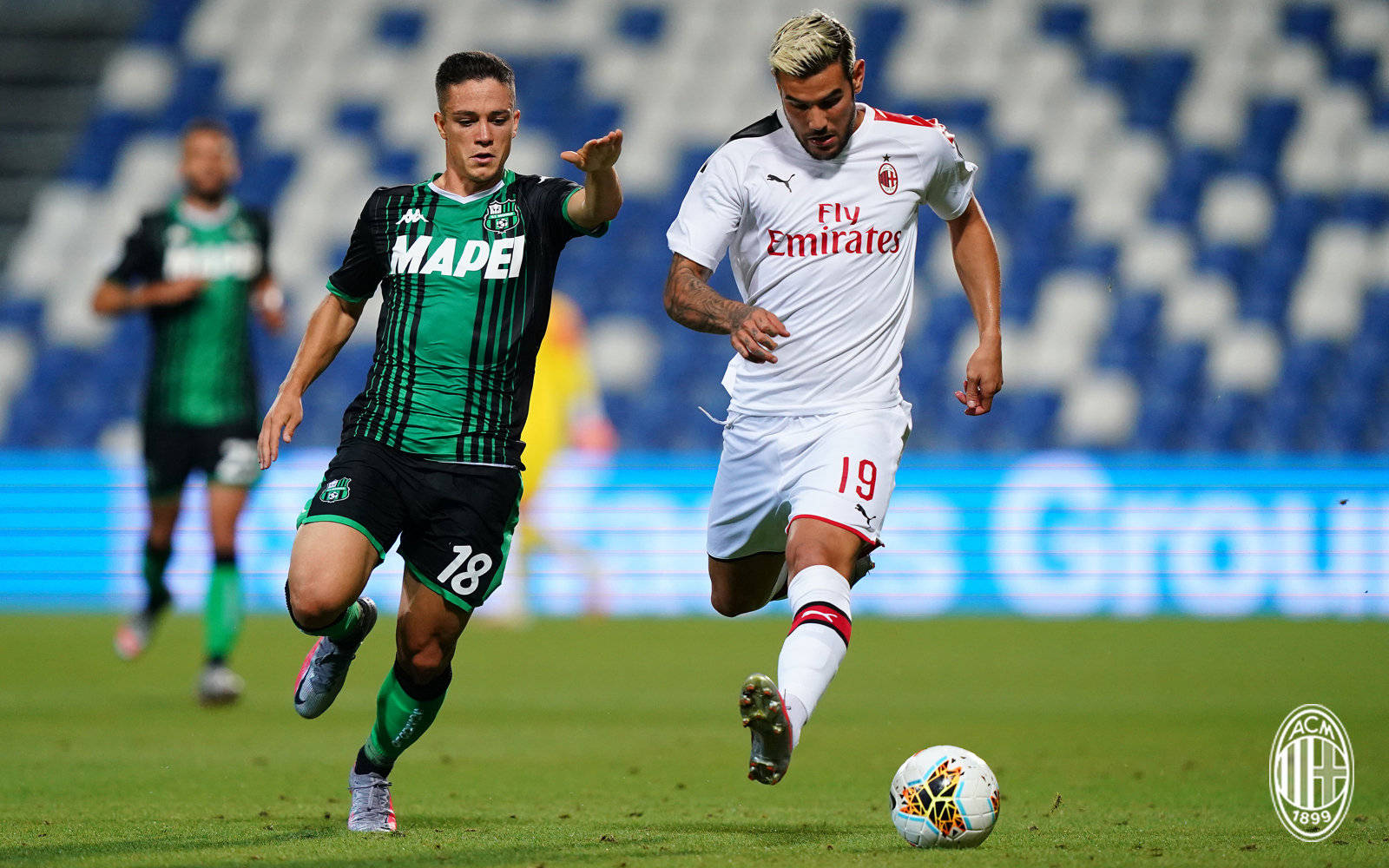 易胜博体育官方网站-萨索洛客场轻松获胜，抢占丰盛战利品