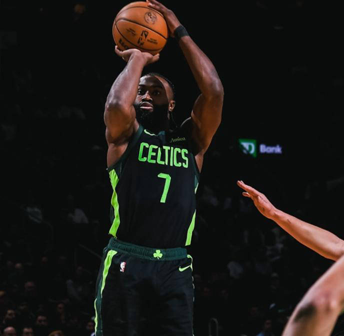 易胜博体育-开拓者主场逼平凯尔特人，双方实力悬殊！