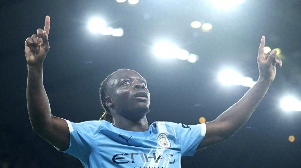 易胜博体育-曼城连续胜利，缩小与领头羊的分差