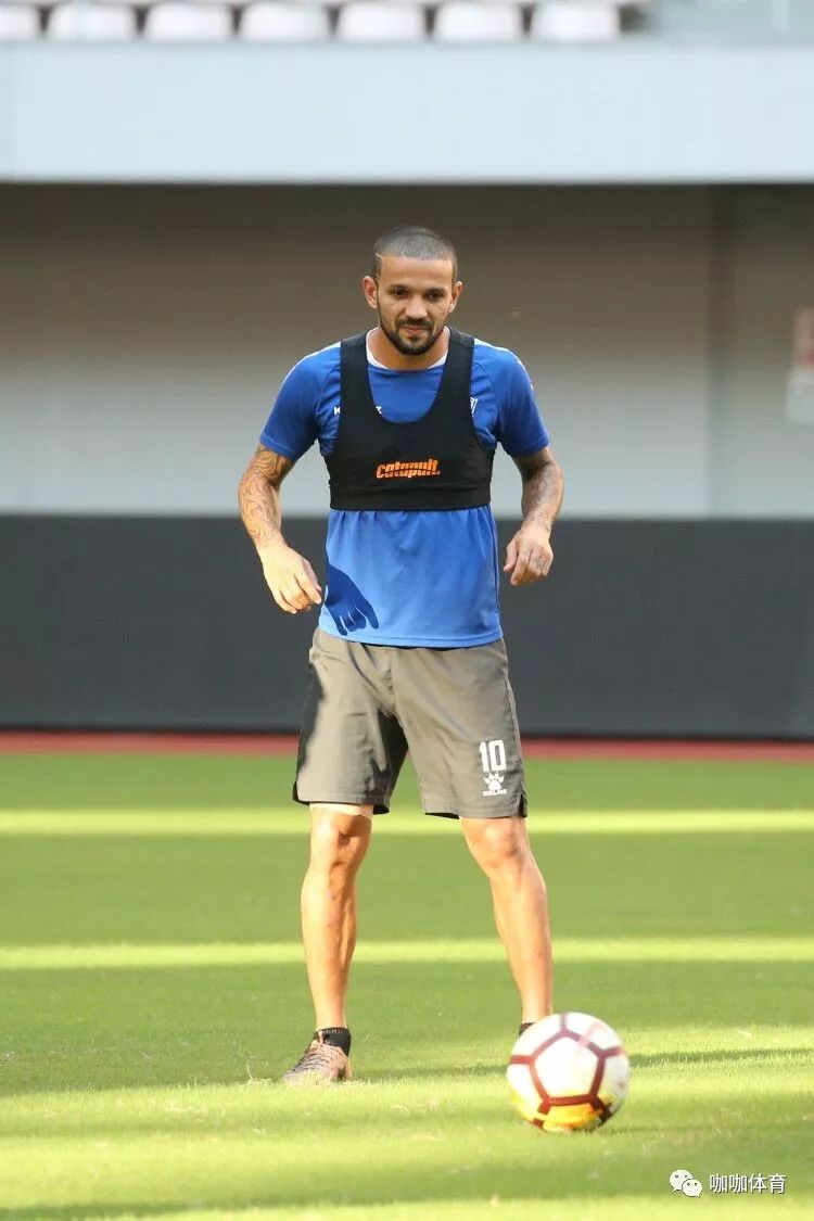 易胜博体育-建业主场战胜永昌，三分满载壮行