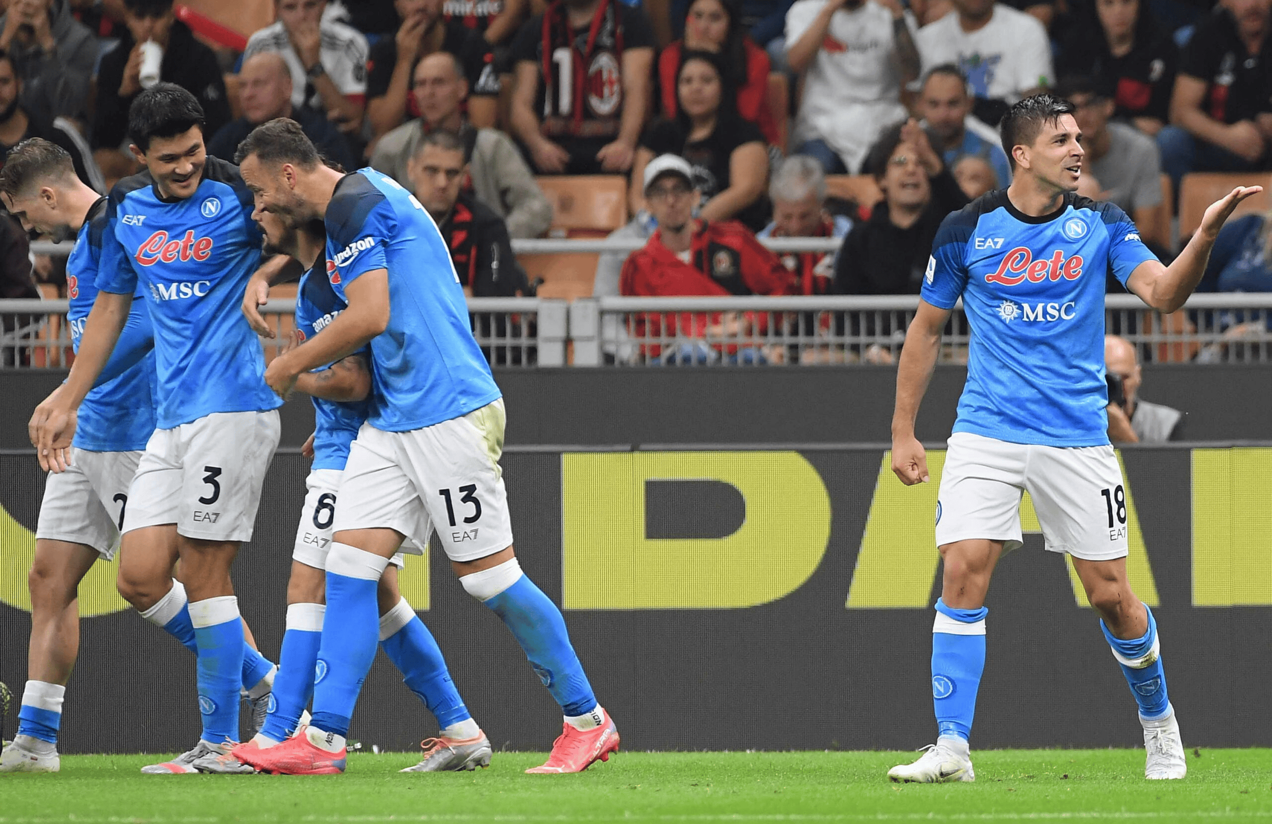 易胜博体育官方网站-AC米兰攻势如潮，多次制造威胁