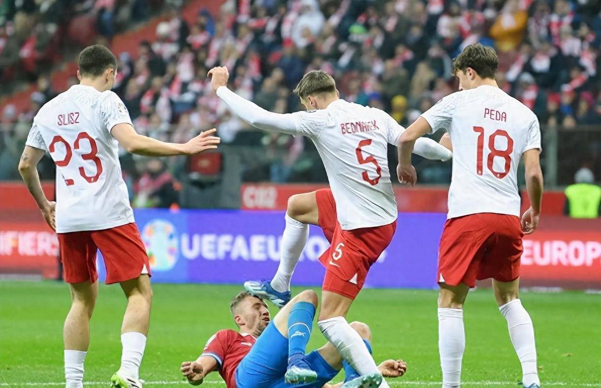 易胜博体育官方网站-摩尔多瓦晋级半决赛，勇往直前