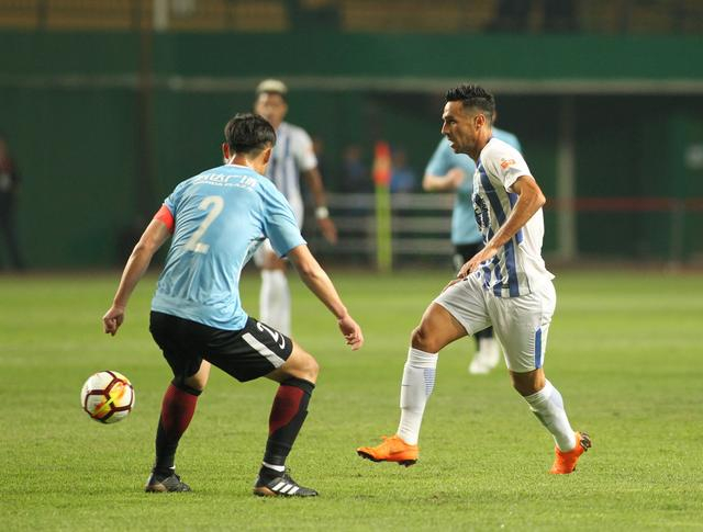 大连一方客场连败,陷入保级压力 大连一方客场连败,陷入保级压力