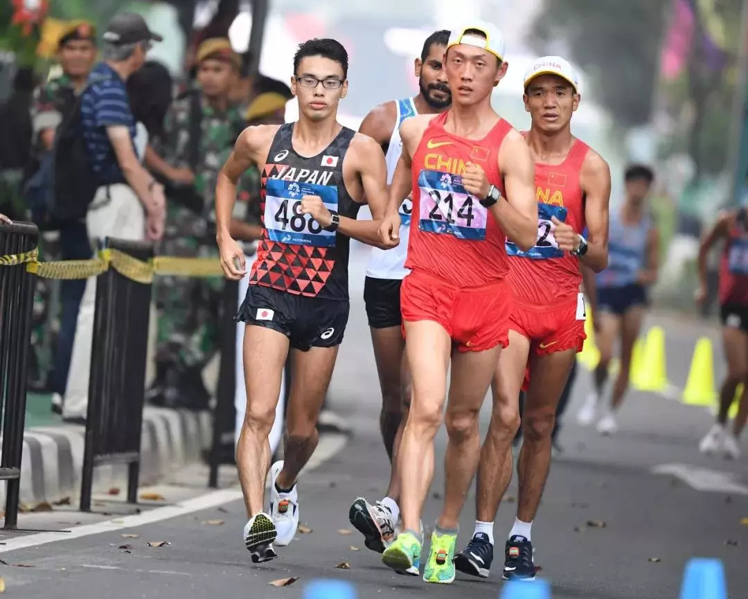 ysbSPORTS-爱沙尼亚男子自行车选手勇夺金牌