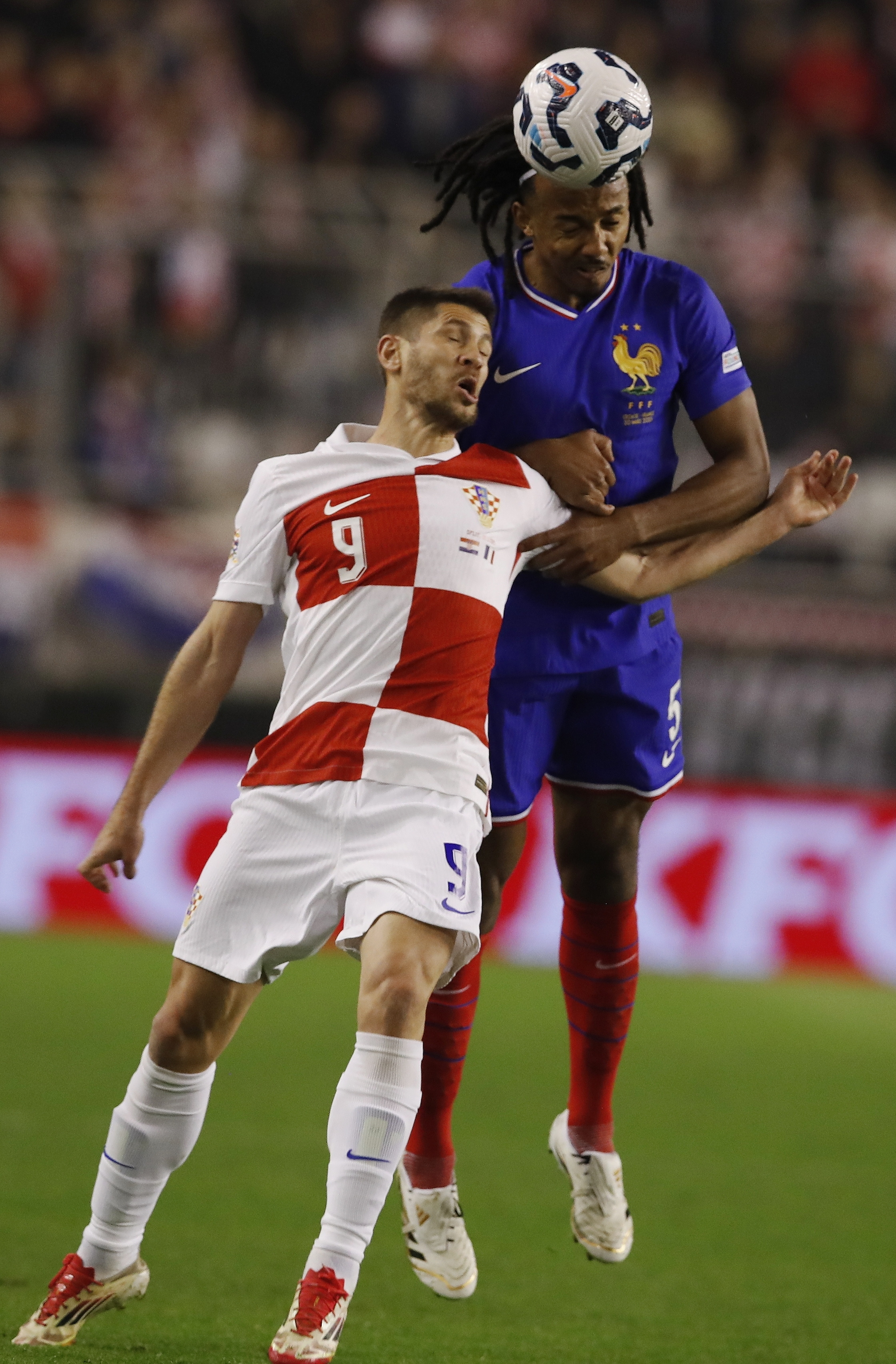 奥地利队备战国际重要足球盛事 奥地利队备战国际重要足球盛事